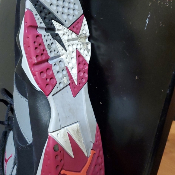 Sneakers - Picture 3 of 6